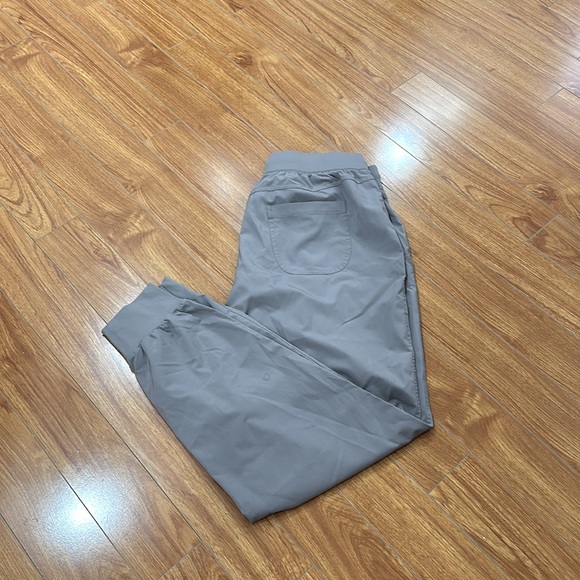 Pajama XL (14) - Picture 2 of 10